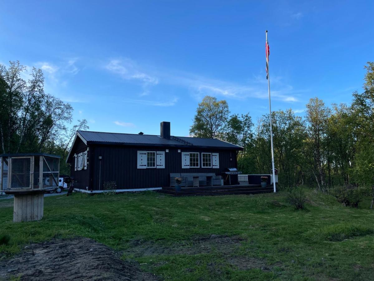Stor Hytte I Olderfjord Villa Russenes Buitenkant foto