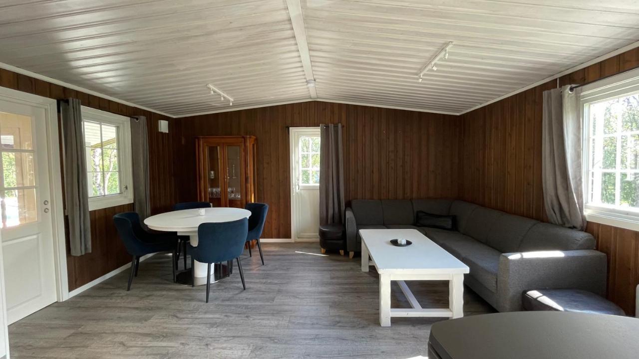 Stor Hytte I Olderfjord Villa Russenes Buitenkant foto